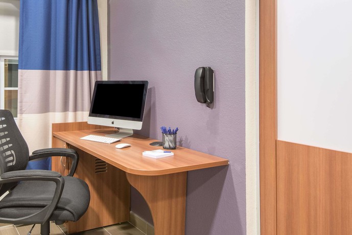 Imagen de los interiores del Hotel Microtel Inn & Suites By Wyndham Cadiz. Foto 16