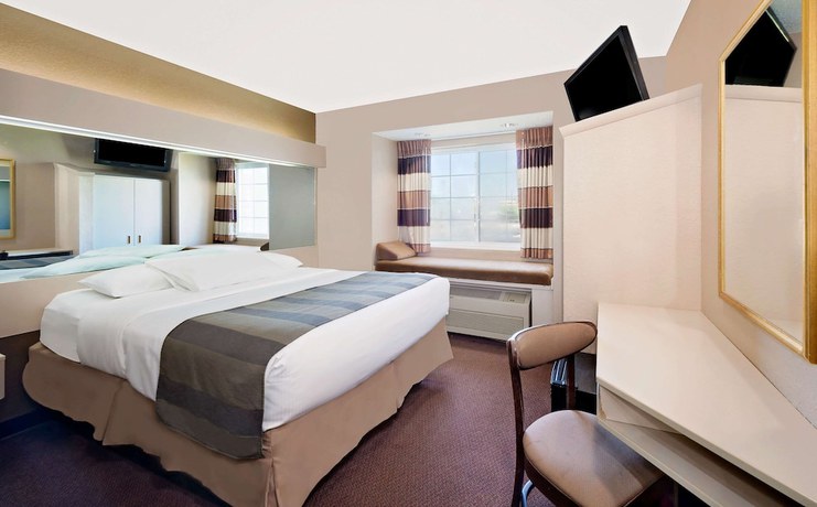 Imagen de la habitación del Hotel Microtel Inn & Suites By Wyndham Joplin. Foto 4