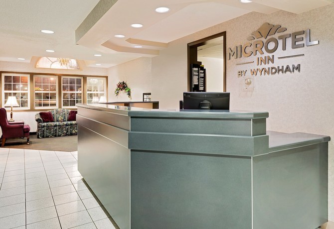Imagen de los interiores del Hotel Microtel Inn & Suites By Wyndham Joplin. Foto 13