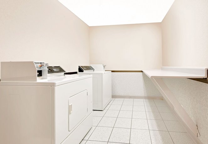 Imagen de los interiores del Hotel Microtel Inn & Suites By Wyndham Joplin. Foto 14