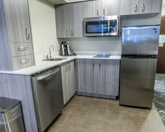 Imagen de la habitación del Hotel Microtel Inn & Suites By Wyndham Lloydminster. Foto 4