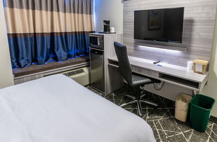 Imagen de la habitación del Hotel Microtel Inn & Suites By Wyndham Lloydminster. Foto 7