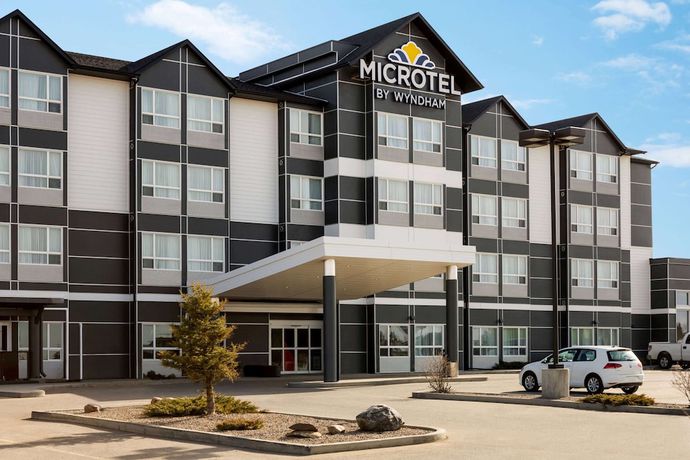 Imagen general del Hotel Microtel Inn & Suites By Wyndham Lloydminster. Foto 1
