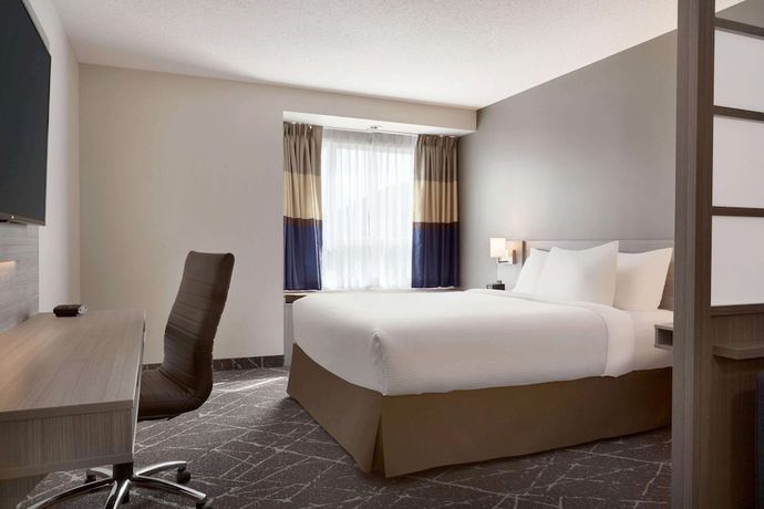 Imagen de la habitación del Hotel Microtel Inn & Suites By Wyndham Lloydminster. Foto 15