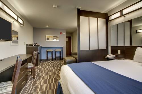 Imagen de la habitación del Hotel Microtel Inn & Suites By Wyndham Tuscaloosa. Foto 2