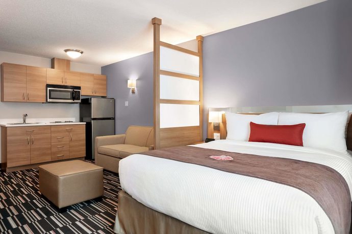 Imagen de la habitación del Hotel Microtel Inn & Suites By Wyndham Val-d Or. Foto 7