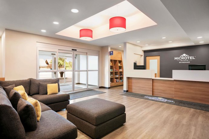 Imagen de los interiores del Hotel Microtel Inn & Suites By Wyndham Val-d Or. Foto 13