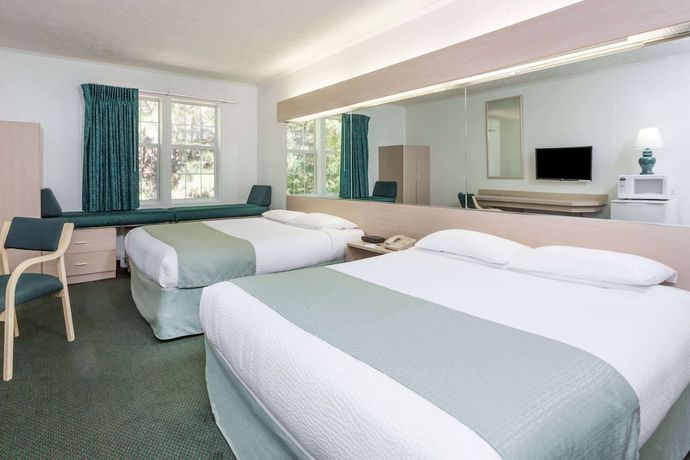 Imagen de la habitación del Hotel Microtel Inn & Suites by Wyndham Athens. Foto 8