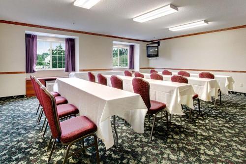 Imagen general del Hotel Microtel Inn & Suites by Wyndham Bridgeport. Foto 3