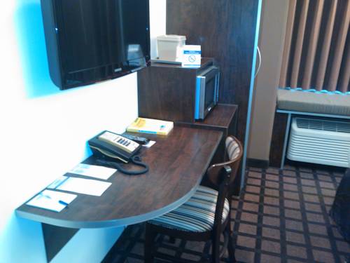 Imagen de la habitación del Hotel Microtel Inn & Suites by Wyndham Eagle Pass. Foto 2