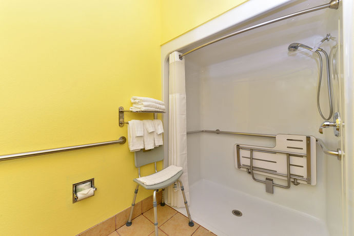 Imagen de la habitación del Hotel Microtel Inn & Suites by Wyndham Ft. Worth North/At Fossil. Foto 11