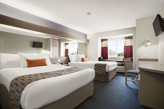 Imagen de la habitación del Hotel Microtel Inn & Suites by Wyndham Louisville East. Foto 12