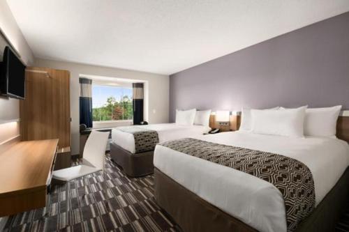 Imagen de la habitación del Hotel Microtel Inn & Suites by Wyndham, Lynchburg. Foto 5