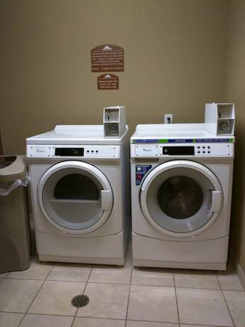 Imagen de los interiores del Hotel Microtel Inn & Suites by Wyndham Minot. Foto 16