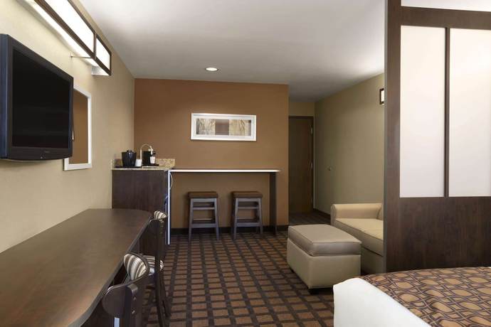Imagen de la habitación del Hotel Microtel Inn & Suites by Wyndham Odessa. Foto 7