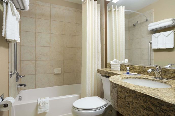 Imagen de la habitación del Hotel Microtel Inn & Suites by Wyndham Odessa. Foto 8