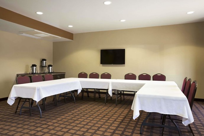 Imagen de los interiores del Hotel Microtel Inn & Suites by Wyndham Odessa. Foto 12