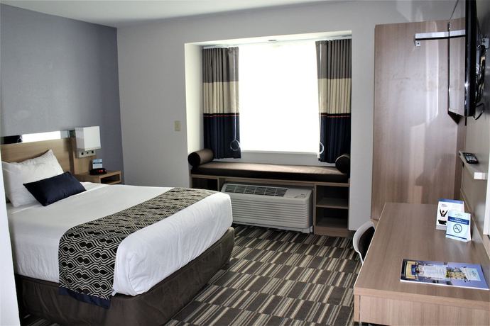 Imagen de la habitación del Hotel Microtel Inn & Suites by Wyndham - Penn Yan. Foto 16