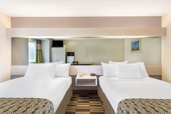 Imagen de la habitación del Hotel Microtel Inn & Suites by Wyndham Richmond Airport. Foto 4