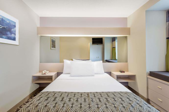 Imagen de la habitación del Hotel Microtel Inn & Suites by Wyndham Richmond Airport. Foto 6
