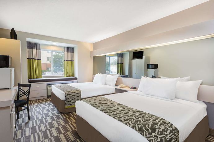 Imagen de la habitación del Hotel Microtel Inn & Suites by Wyndham Richmond Airport. Foto 7