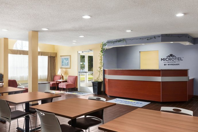 Imagen de los interiores del Hotel Microtel Inn & Suites by Wyndham Thomasville/High Point/Lexi. Foto 20
