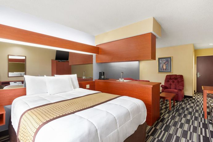 Imagen de la habitación del Hotel Microtel Inn & Suites by Wyndham Thomasville/High Point/Lexi. Foto 13