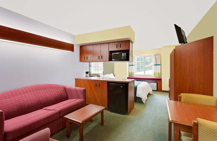 Imagen de la habitación del Hotel Microtel Inn & Suites by Wyndham Thomasville/High Point/Lexi. Foto 15