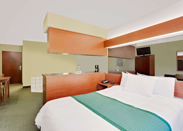 Imagen de la habitación del Hotel Microtel Inn & Suites by Wyndham Thomasville/High Point/Lexi. Foto 17