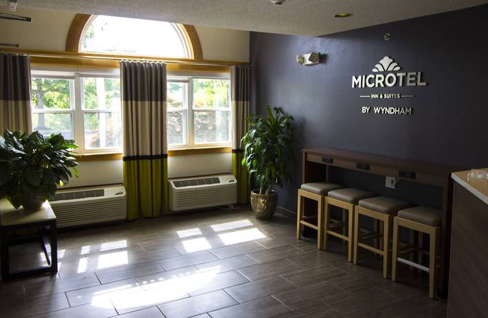 Imagen de los interiores del Hotel Microtel Inn & Suites by Wyndham Victor/Rochester. Foto 14