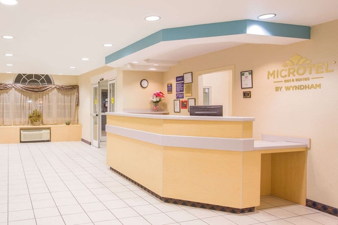 Imagen de los interiores del Hotel Microtel Inn and Suites By Wyndham Albertville. Foto 14