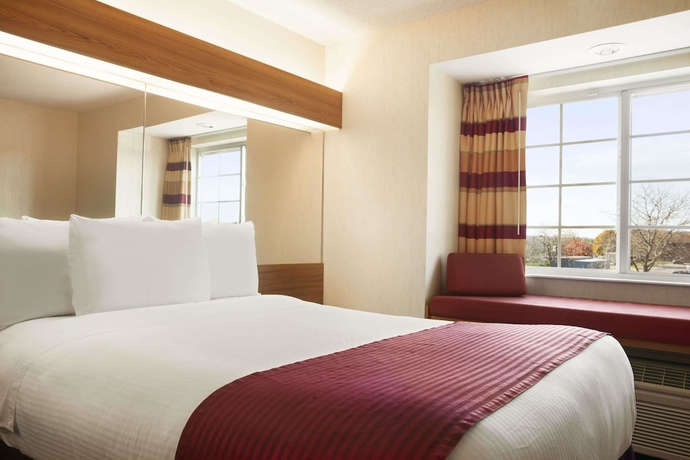 Imagen de la habitación del Hotel Microtel Inn and Suites By Wyndham Ann Arbor. Foto 6