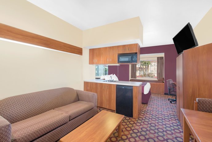 Imagen de la habitación del Hotel Microtel Inn and Suites By Wyndham Aransas Pass/corpus Christi. Foto 10