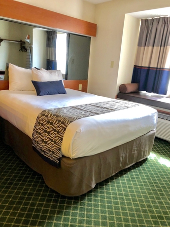 Imagen de la habitación del Hotel Microtel Inn and Suites By Wyndham Augusta/riverwatch. Foto 14