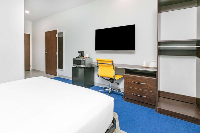 Imagen de la habitación del Hotel Microtel Inn and Suites By Wyndham Austin Airport. Foto 12