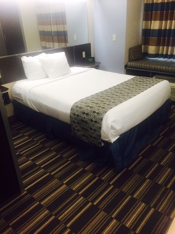 Imagen de la habitación del Hotel Microtel Inn and Suites By Wyndham Baton Rouge Airport. Foto 3