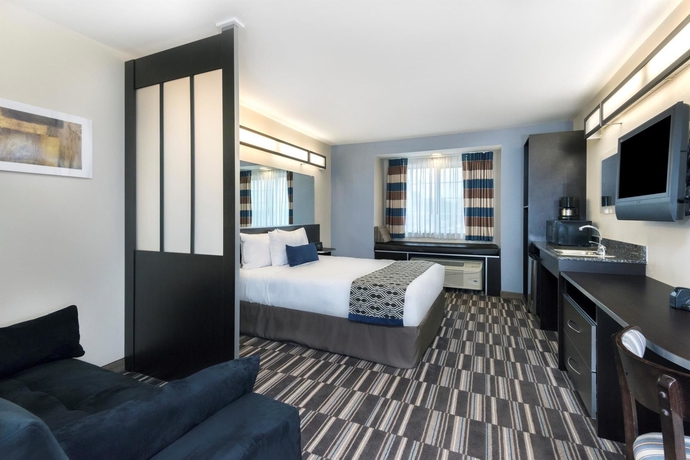 Imagen de la habitación del Hotel Microtel Inn and Suites By Wyndham Baton Rouge Airport. Foto 5