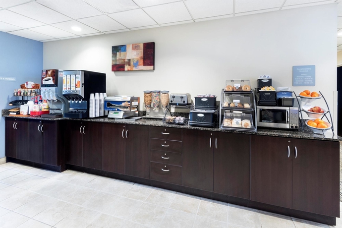 Imagen de la habitación del Hotel Microtel Inn and Suites By Wyndham Baton Rouge Airport. Foto 7