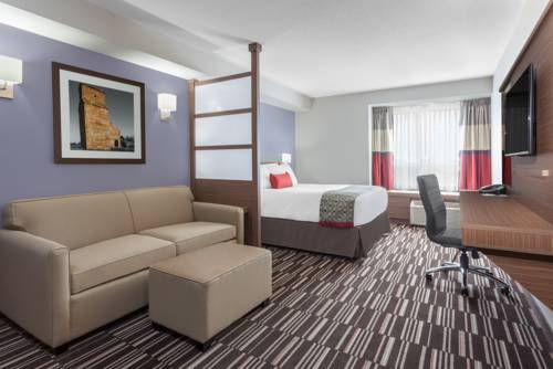 Imagen de la habitación del Hotel Microtel Inn and Suites By Wyndham Bonnyville. Foto 10