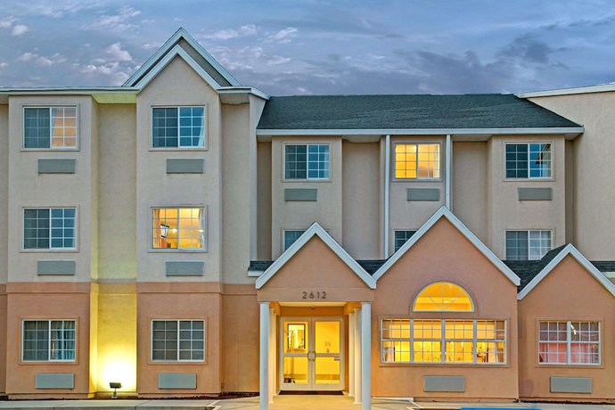 Imagen general del Hotel Microtel Inn and Suites By Wyndham Bushnell. Foto 1