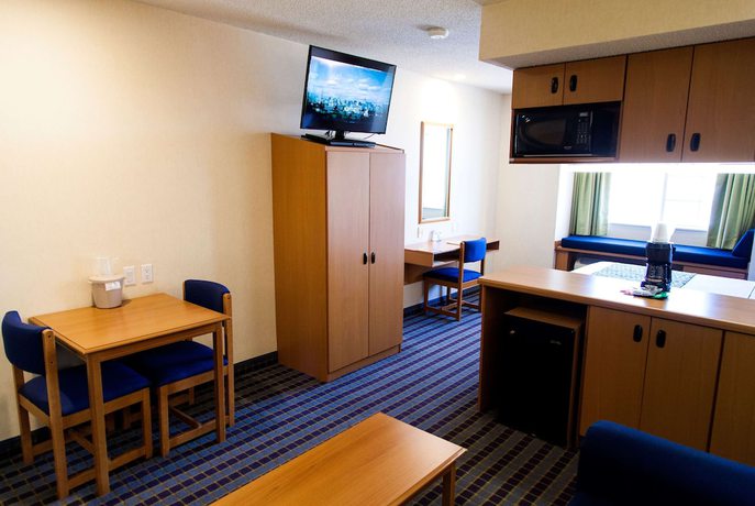 Imagen de la habitación del Hotel Microtel Inn and Suites By Wyndham Chihuahua. Foto 8