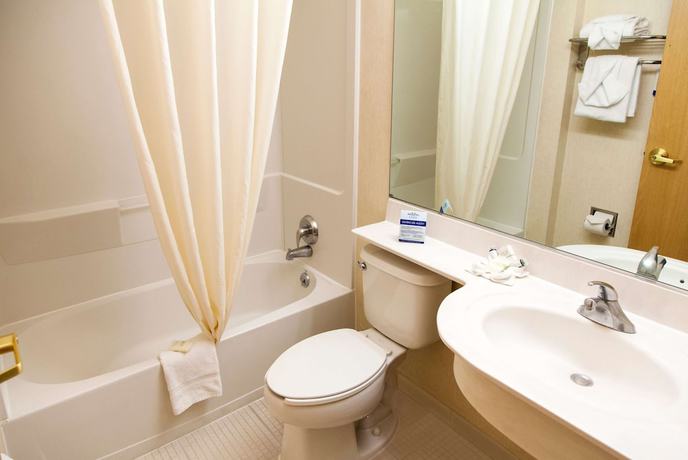 Imagen de la habitación del Hotel Microtel Inn and Suites By Wyndham Chihuahua. Foto 9