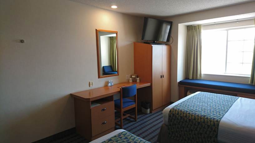 Imagen de la habitación del Hotel Microtel Inn and Suites By Wyndham Chihuahua. Foto 10