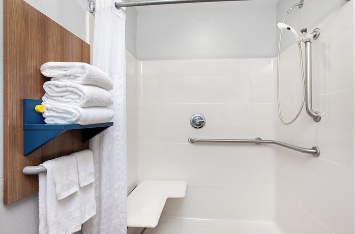 Imagen de la habitación del Hotel Microtel Inn and Suites By Wyndham Columbus North. Foto 8