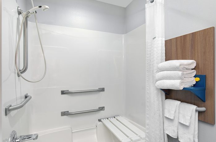 Imagen de la habitación del Hotel Microtel Inn and Suites By Wyndham Columbus North. Foto 11