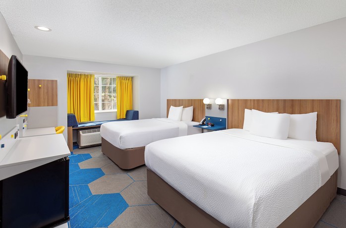 Imagen de la habitación del Hotel Microtel Inn and Suites By Wyndham Columbus North. Foto 13
