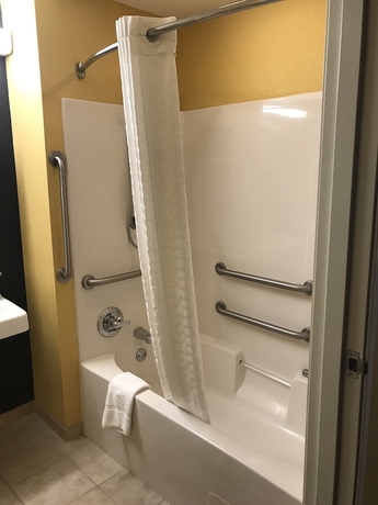 Imagen de la habitación del Hotel Microtel Inn and Suites By Wyndham Columbus/near Fort Moore. Foto 15