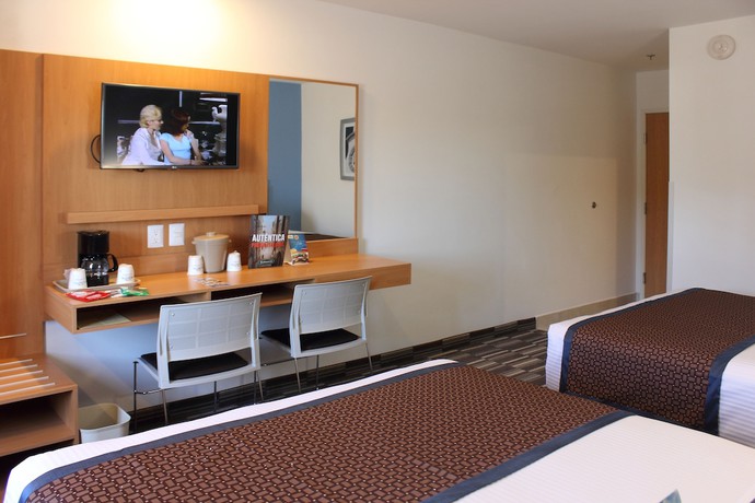 Imagen de la habitación del Hotel Microtel Inn and Suites By Wyndham Culiacan. Foto 11
