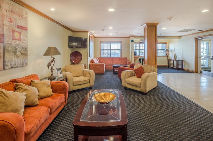 Imagen de los interiores del Hotel Microtel Inn and Suites By Wyndham Culiacan. Foto 17