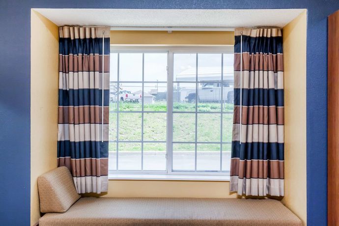 Imagen de la habitación del Hotel Microtel Inn and Suites By Wyndham Dickson City/scranton. Foto 8